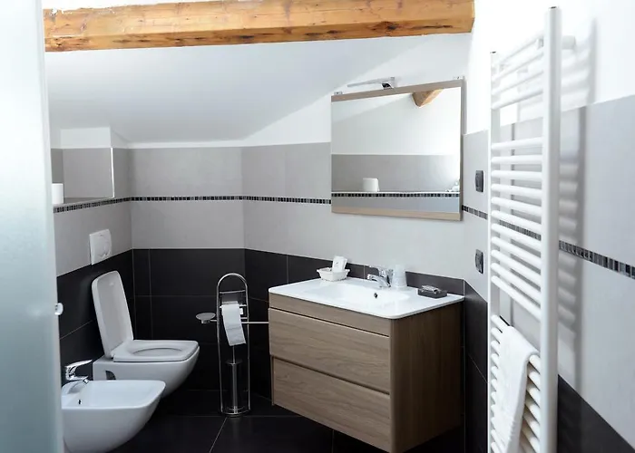 Medioevo Appartement Varese